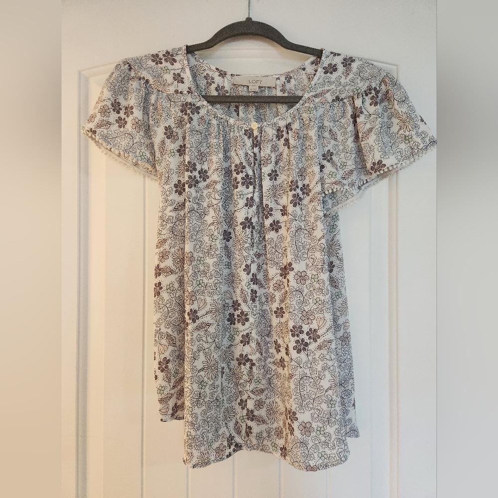 LOFT floral Blouse Size XS